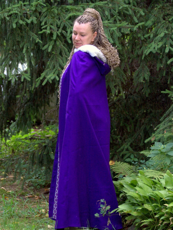 Purple hooded cape with white fur