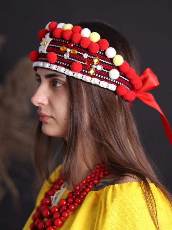 Red Ukrainian head band