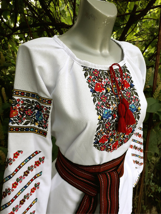 Romanian embroidered blouse