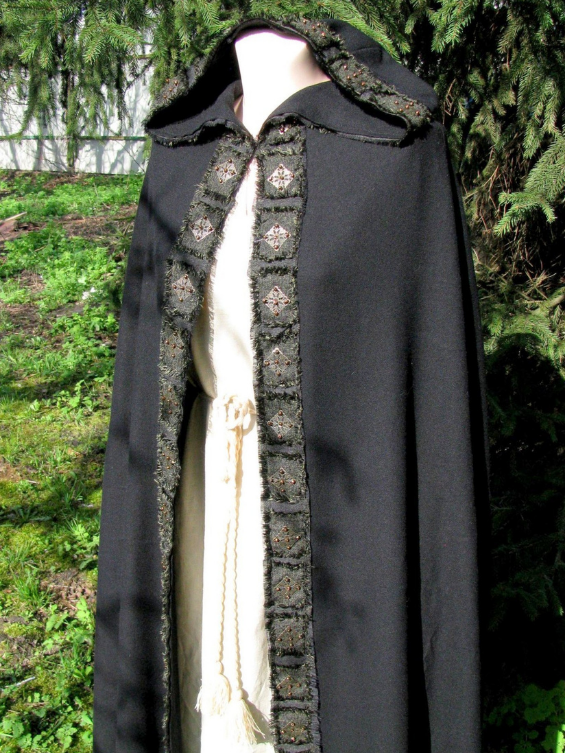 Black elven cloak with fantasy trim