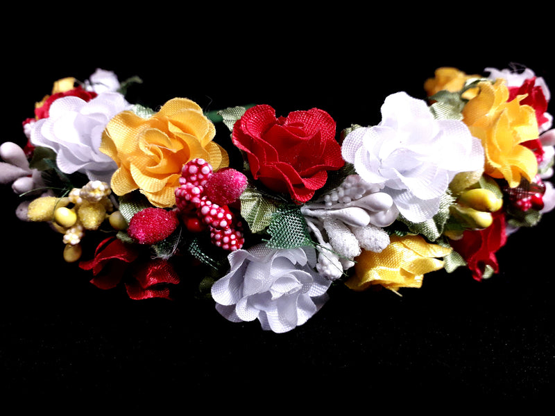 Ukrainian floral head wreath